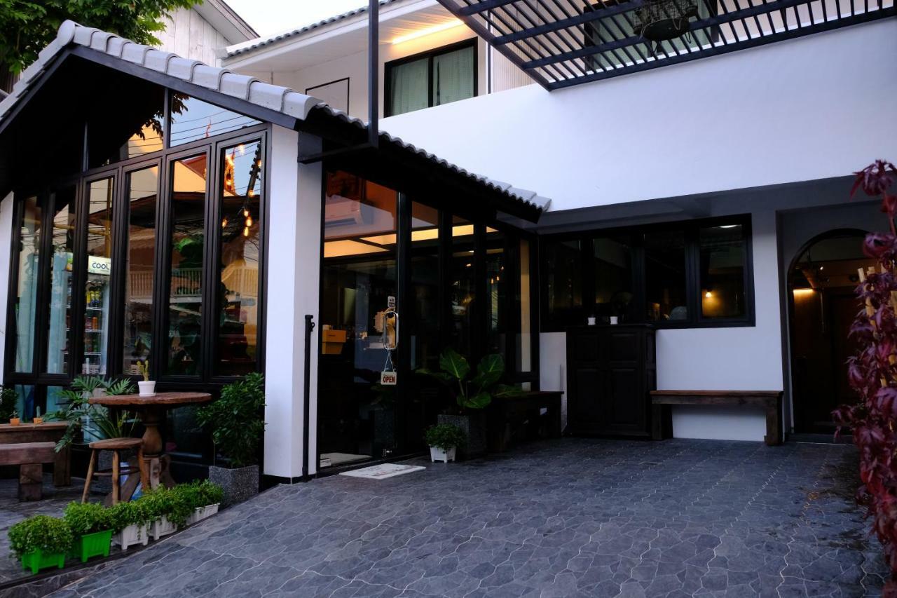 Baan Lung Poshtel Hostel Chiang Mai Exterior photo